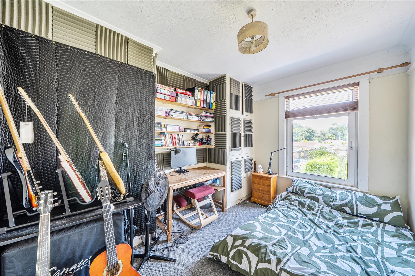 Middle Road, Gendros, Swansea, SA5 8EQ